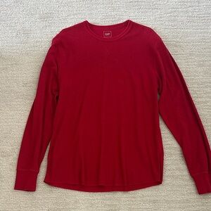 GAP Men's Red Long Sleeve Tee
